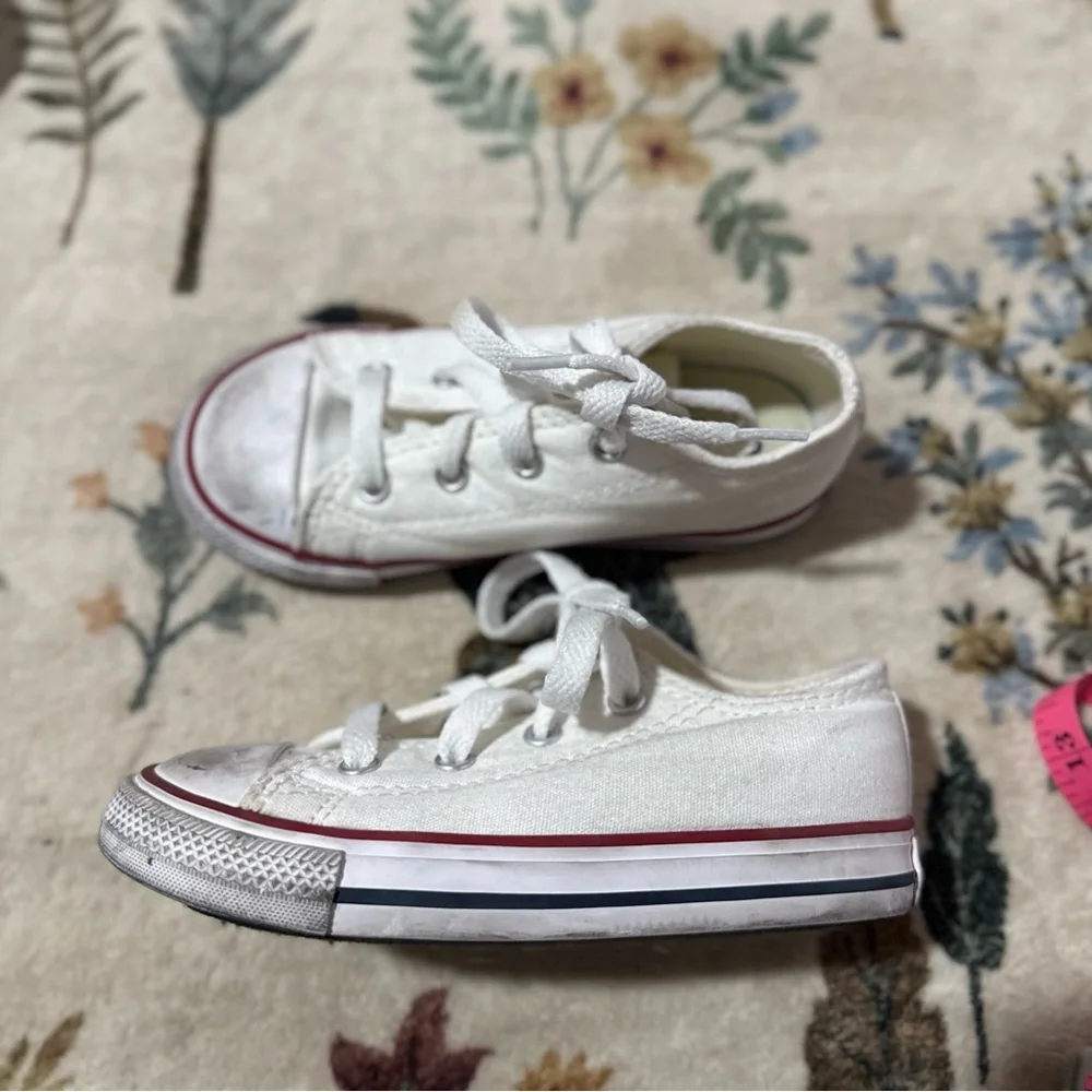 Converse Classic White Kids Sneakers size 9